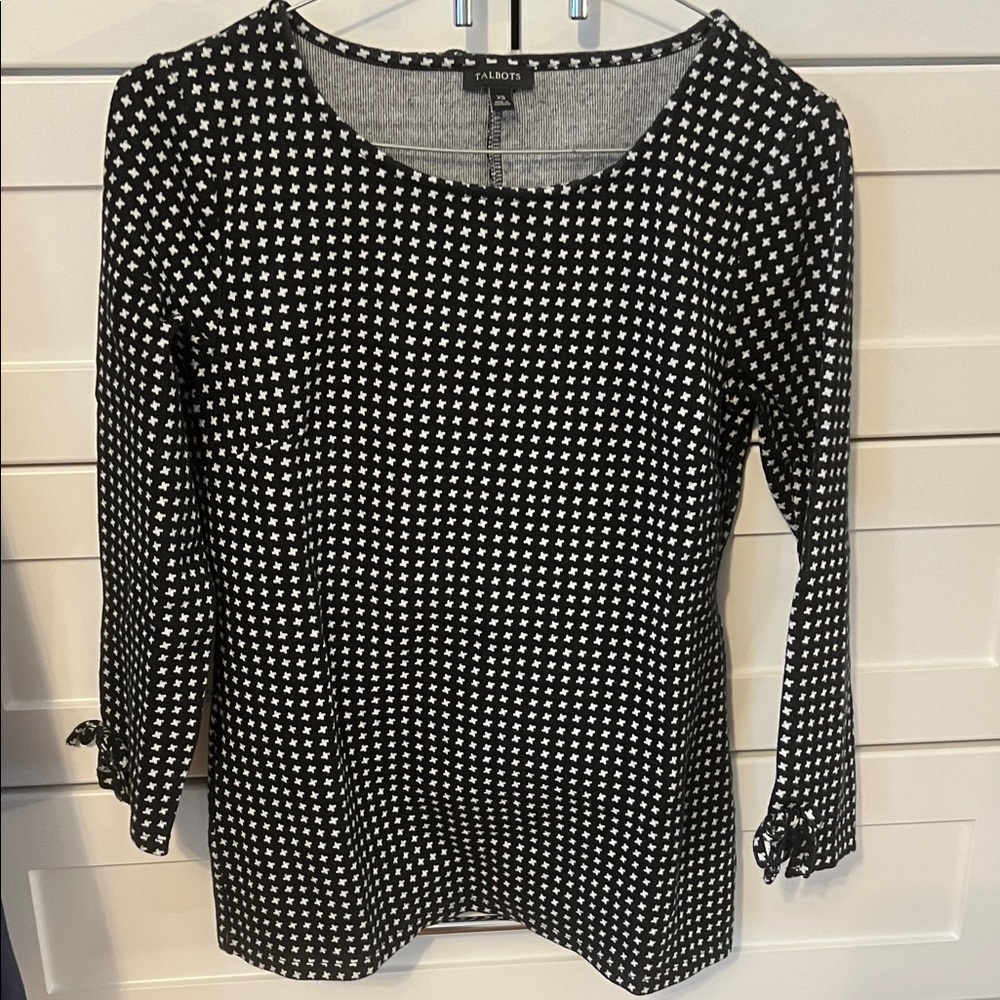 Talbots Black and White Long Sleeve Top